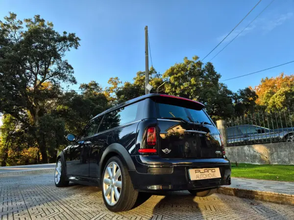 MINI Clubman 2009 - 8500 EUR, 195000 km - AUTO.MOTO.pt - 195000km - foto 6 de 18