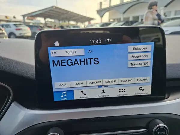 Ford Focus 2019 - 15500 EUR, 119500 km - AUTO.MOTO.pt - 119500km - foto 23 de 30