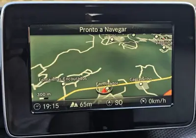 Mercedes-Benz A 180 2018 - 18500 EUR, 130000 km - AUTO.MOTO.pt - 130000km - foto 10 de 25