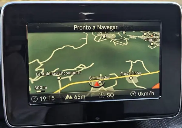 Mercedes-Benz A 180 2018 - 18500 EUR, 130000 km - AUTO.MOTO.pt - 130000km - foto 10 de 25