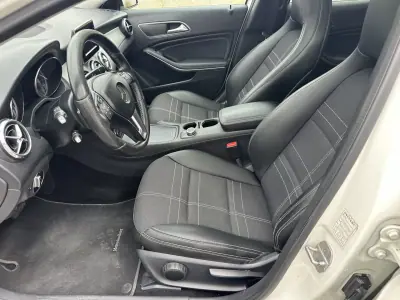 Mercedes-Benz GLA 180 2015 - 18990 EUR, 192000 km - 192000km - foto 13 de 20