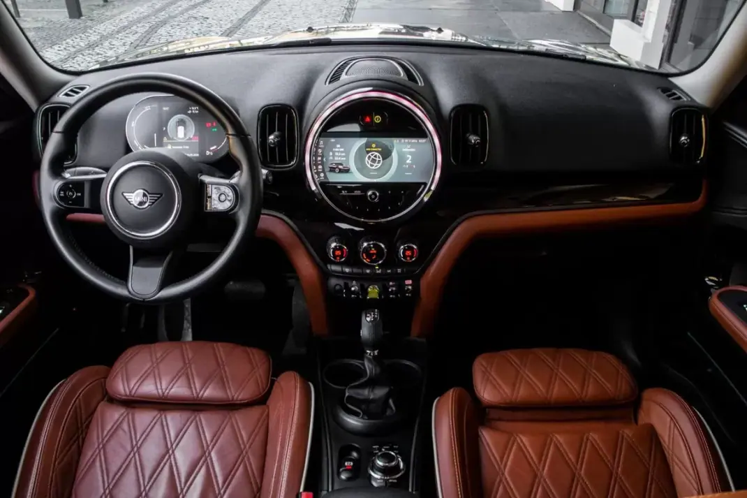MINI Countryman 2022 - 28700 EUR, 61826 km - AUTO.MOTO.pt - 61826km - foto 36 de 43