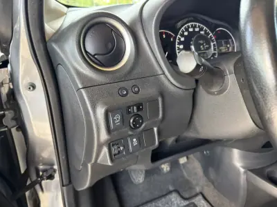 Nissan Note 2015 - 9250 EUR, 123087 km - AUTO.MOTO.pt - 123087km - foto 13 de 26