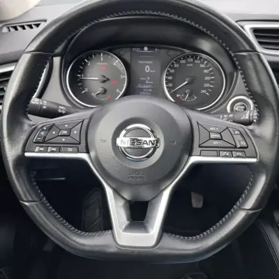Nissan Qashqai 2018 - 17650 EUR, 57000 km - AUTO.MOTO.pt - 57000km - foto 9 de 15