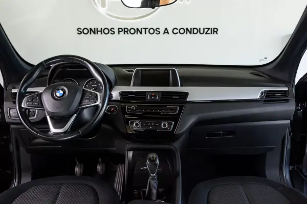 BMW X1 2017 - 21500 EUR, 90312 km - AUTO.MOTO.pt - 90312km - foto 15 de 39