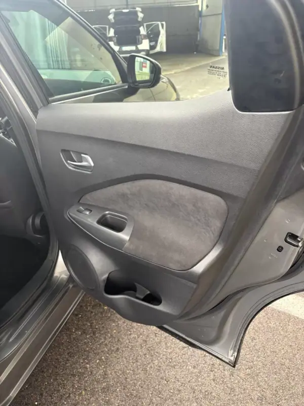 Nissan Juke 2022 - 19000 EUR, 45112 km - AUTO.MOTO.pt - 45112km - foto 5 de 12