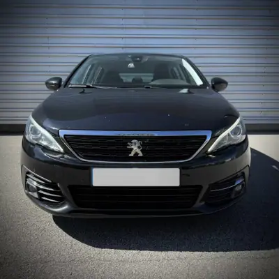 Peugeot 308 2019 - 11900 EUR, 168000 km - AUTO.MOTO.pt - 168000km - foto 7 de 10