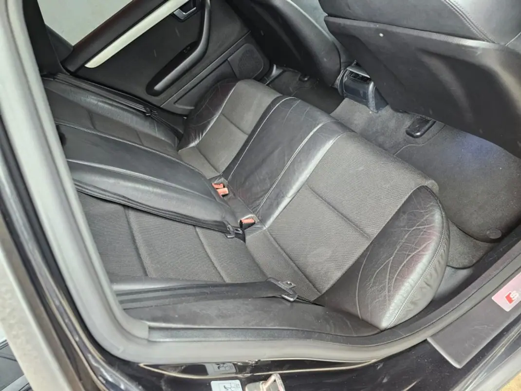 Audi A4 Avant 2007 - 7999 EUR, 274000 km - AUTO.MOTO.pt - 274000km - foto 9 de 13