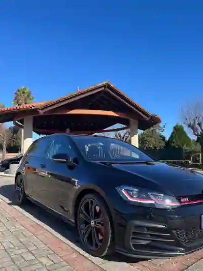 Volkswagen Golf 2019 - 27000 EUR, 97000 km - 97000km - foto 5 de 6