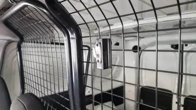 Fiat Doblo 1.6 M-JET2 3 LUG. 2021 - 13500 EUR, 55800 km - AUTO.MOTO.pt - 55800km - foto 12 de 28