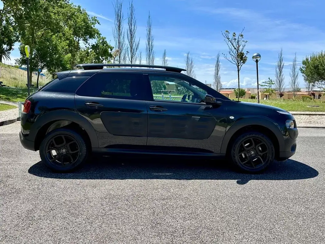 Citroën C4 Cactus 2018 - 9870 EUR, 89500 km - AUTO.MOTO.pt - 89500km - foto 6 de 47