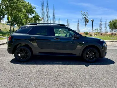 Citroën C4 Cactus 2018 - 9870 EUR, 89500 km - AUTO.MOTO.pt - 89500km - foto 6 de 47