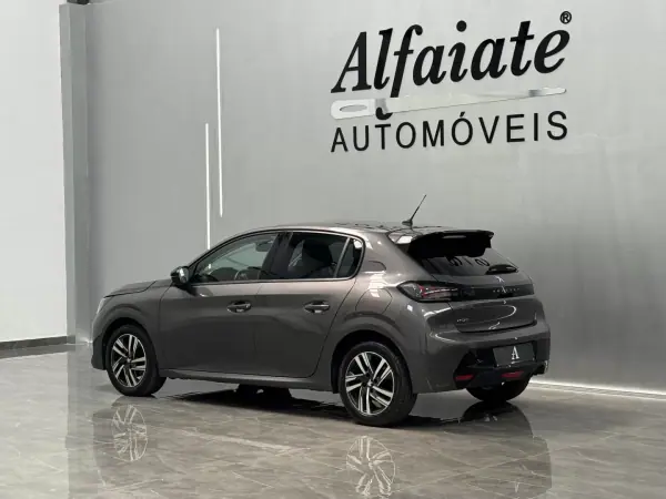 Peugeot 208 2023 - 16490 EUR, 98233 km - AUTO.MOTO.pt - 98233km - foto 2 de 28