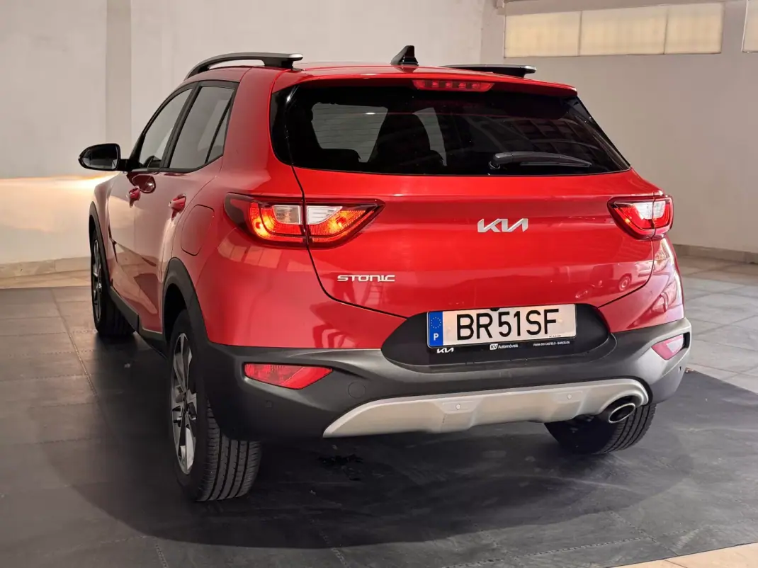 Kia Stonic 2025 - 20500 EUR, 17564 km - AUTO.MOTO.pt - 17564km - foto 7 de 22