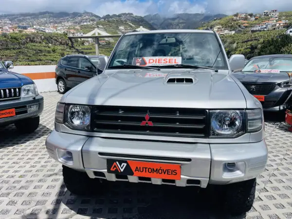 Mitsubishi Pajero 1998 - 19950 EUR, 137356 km - AUTO.MOTO.pt - 137356km - foto 2 de 16