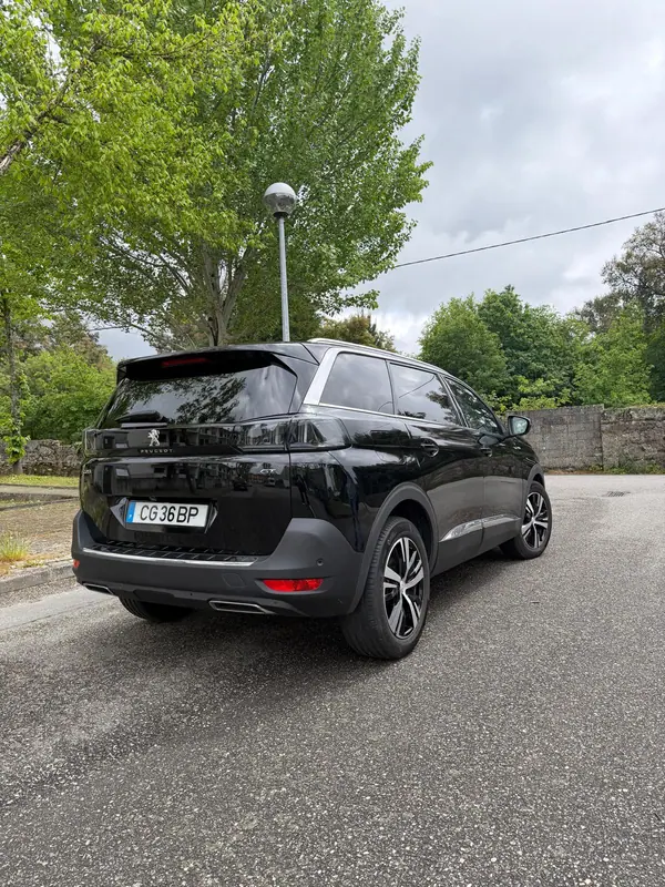 Peugeot 5008 2023 - 26250 EUR, 24716 km - AUTO.MOTO.pt - 24716km - foto 3 de 15