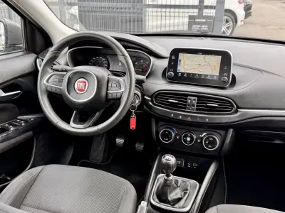 Fiat Tipo 2016 - 10990 EUR, 119000 km - 119000km - foto 10 de 19