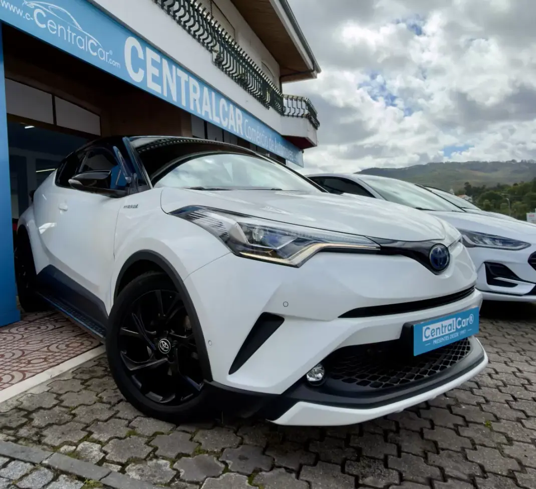 Toyota C-HR 2019 - 23950 EUR, 80000 km - 80000km - foto 2 de 31