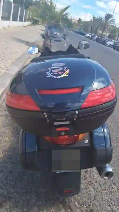 Honda Deauville 2000 — foto 4 de 8