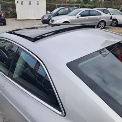 Audi A5 2009 - 13490 EUR, 258000 km - AUTO.MOTO.pt - 258000km - foto 9 de 20