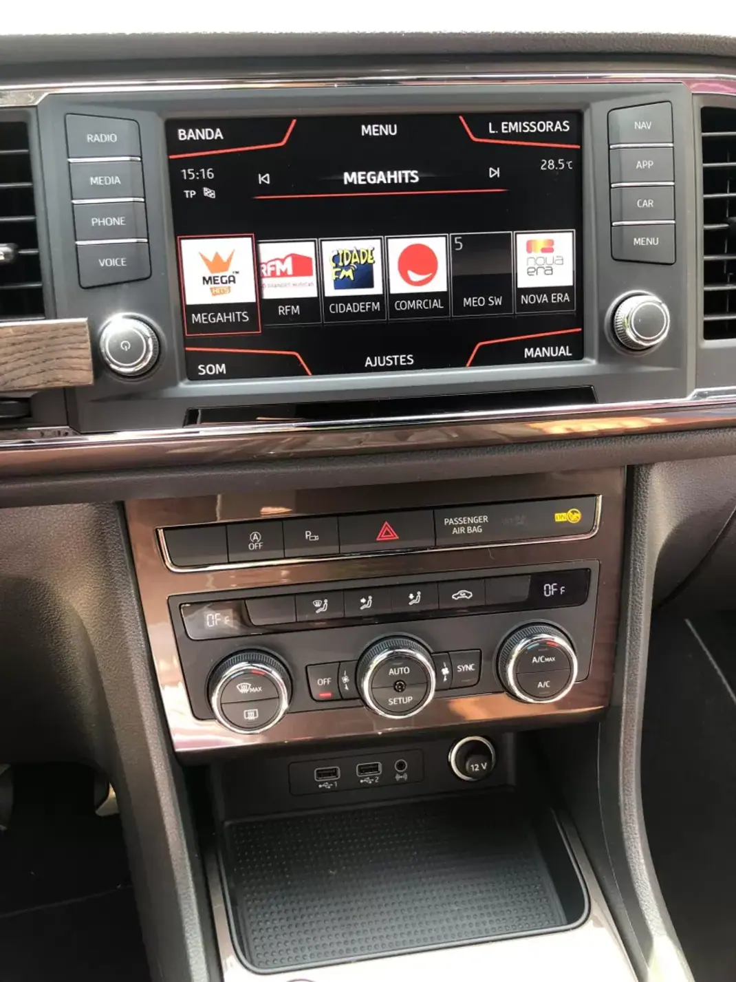 SEAT Ateca 2017 - 16900 EUR, 115000 km - 115000km - foto 15 de 37