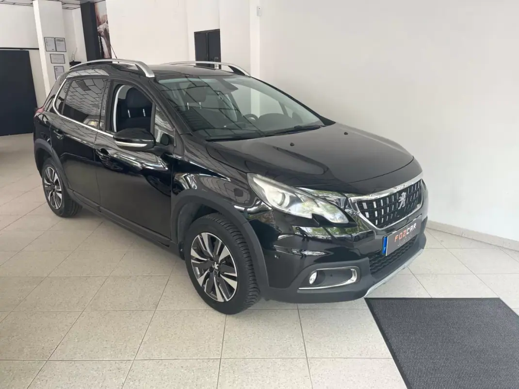 Peugeot 2008 2016 - 8950 EUR, 101636 km - AUTO.MOTO.pt - 101636km - foto 3 de 11