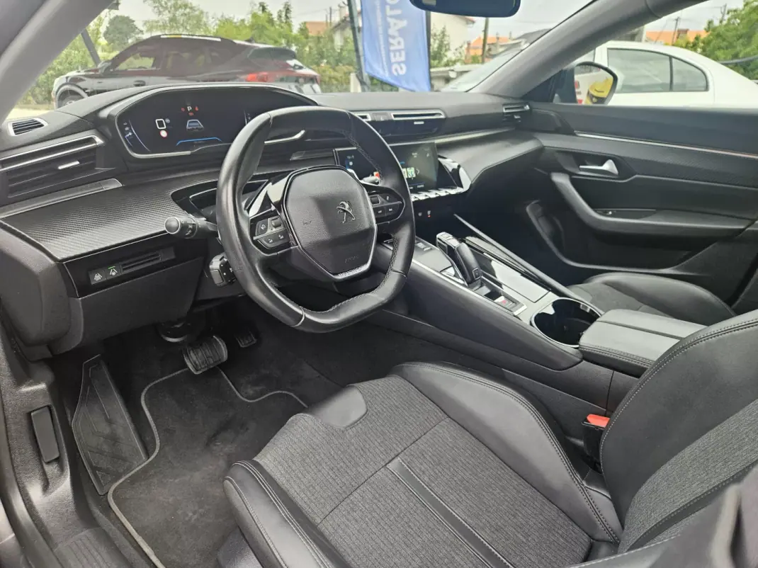 Peugeot 508 SW 2021 - 21500 EUR, 100130 km - AUTO.MOTO.pt - 100130km - foto 48 de 77