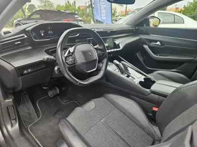 Peugeot 508 SW 2021 - 21500 EUR, 100130 km - AUTO.MOTO.pt - 100130km - foto 48 de 77