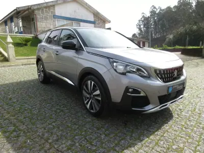 Peugeot 3008 2017 - 17990 EUR, 168000 km - AUTO.MOTO.pt - 168000km - foto 12 de 37