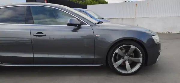 Audi A5 Sportback 2016 - 27900 EUR, 151765 km - AUTO.MOTO.pt - 151765km - foto 9 de 11