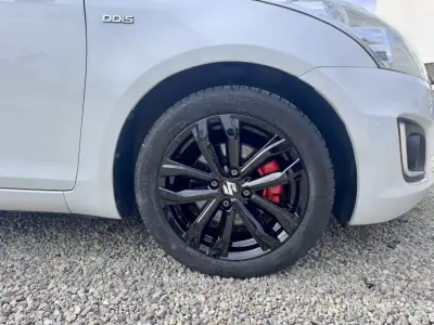 Suzuki Swift 2015 - 8990 EUR, 178000 km - AUTO.MOTO.pt - 178000km - foto 3 de 28