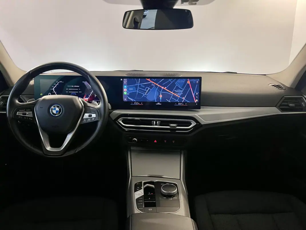 BMW 320 2024 - 34500 EUR, 28000 km - AUTO.MOTO.pt - 28000km - foto 3 de 41