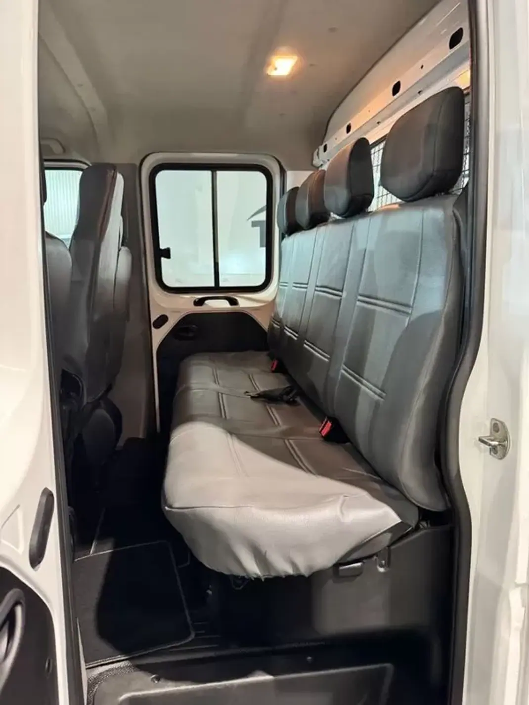 Renault Master 2019 - 18490 EUR, 264950 km - 264950km - foto 13 de 38
