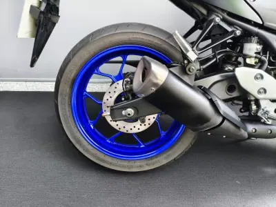 Yamaha MT 03 2023 - 5500 EUR, 7500 km - 7500km - foto 6 de 25