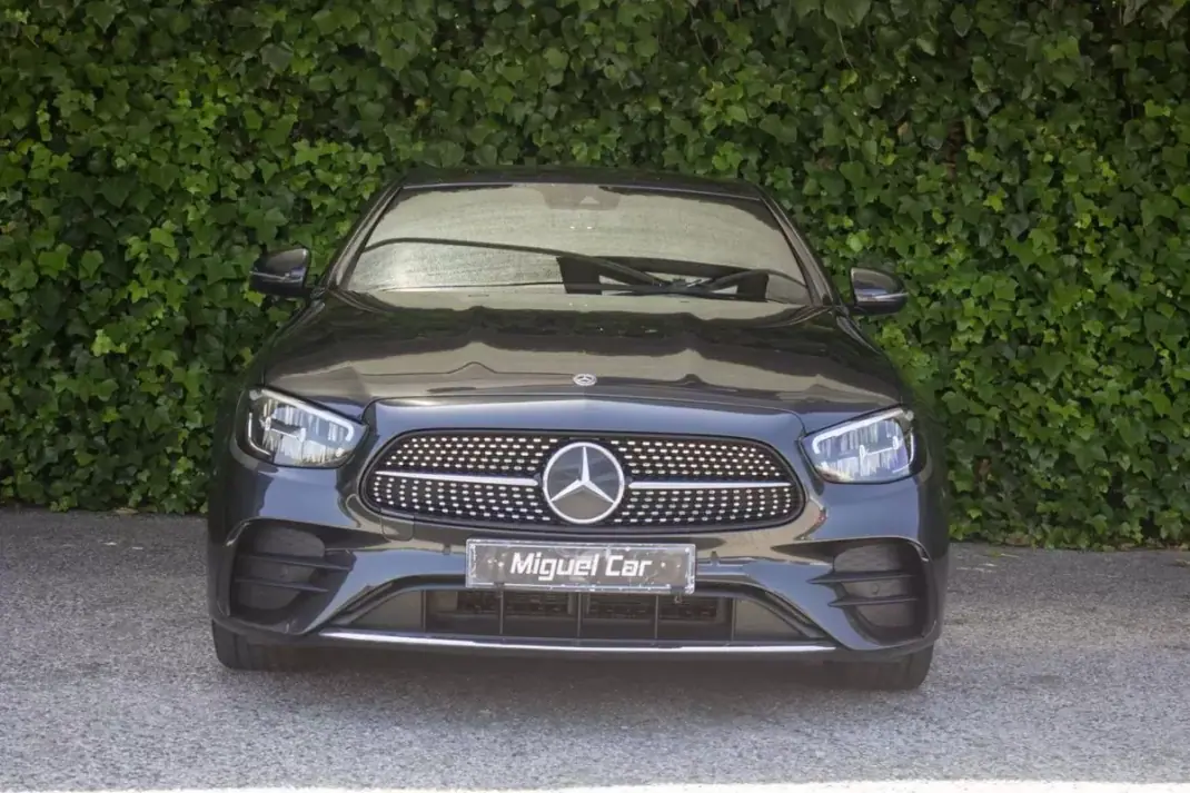 Mercedes-Benz E 300 2020 - 34900 EUR, 96000 km - AUTO.MOTO.pt - 96000km - foto 2 de 17