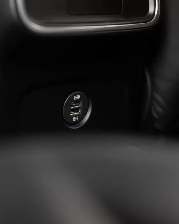 Porsche Macan 2017 - 47750 EUR, 116000 km - AUTO.MOTO.pt - 116000km - foto 21 de 34