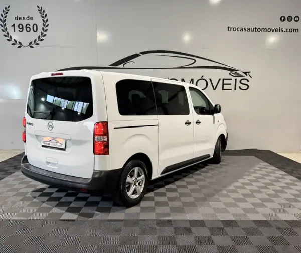 Opel Vivaro 2022 - 32900 EUR, 20415 km - AUTO.MOTO.pt - 20415km - foto 6 de 50