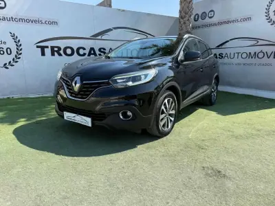 Renault Kadjar 2017 - 14900 EUR, 124200 km - AUTO.MOTO.pt - 124200km - foto 2 de 52