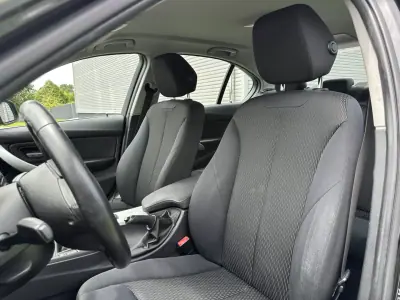 BMW 320 2013 - 13900 EUR, 280000 km - AUTO.MOTO.pt - 280000km - foto 35 de 64