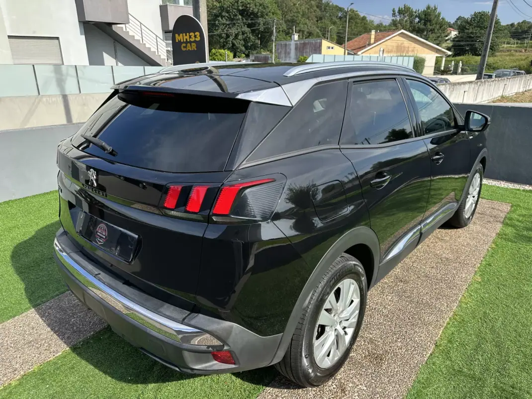 Peugeot 3008 2020 - 16900 EUR, 200000 km - AUTO.MOTO.pt - 200000km - foto 11 de 54