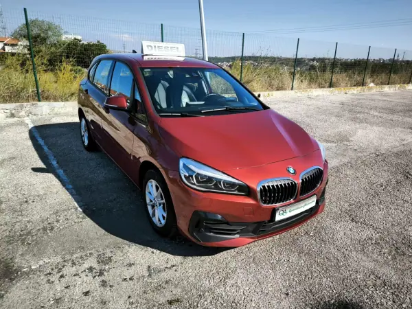 BMW 216 Active Tourer 2020 - 15950 EUR, 166895 km - AUTO.MOTO.pt - 166895km - foto 2 de 58