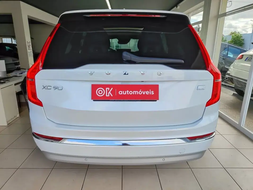 Volvo XC 90 2021 - 49950 EUR, 70500 km - AUTO.MOTO.pt - 70500km - foto 9 de 41