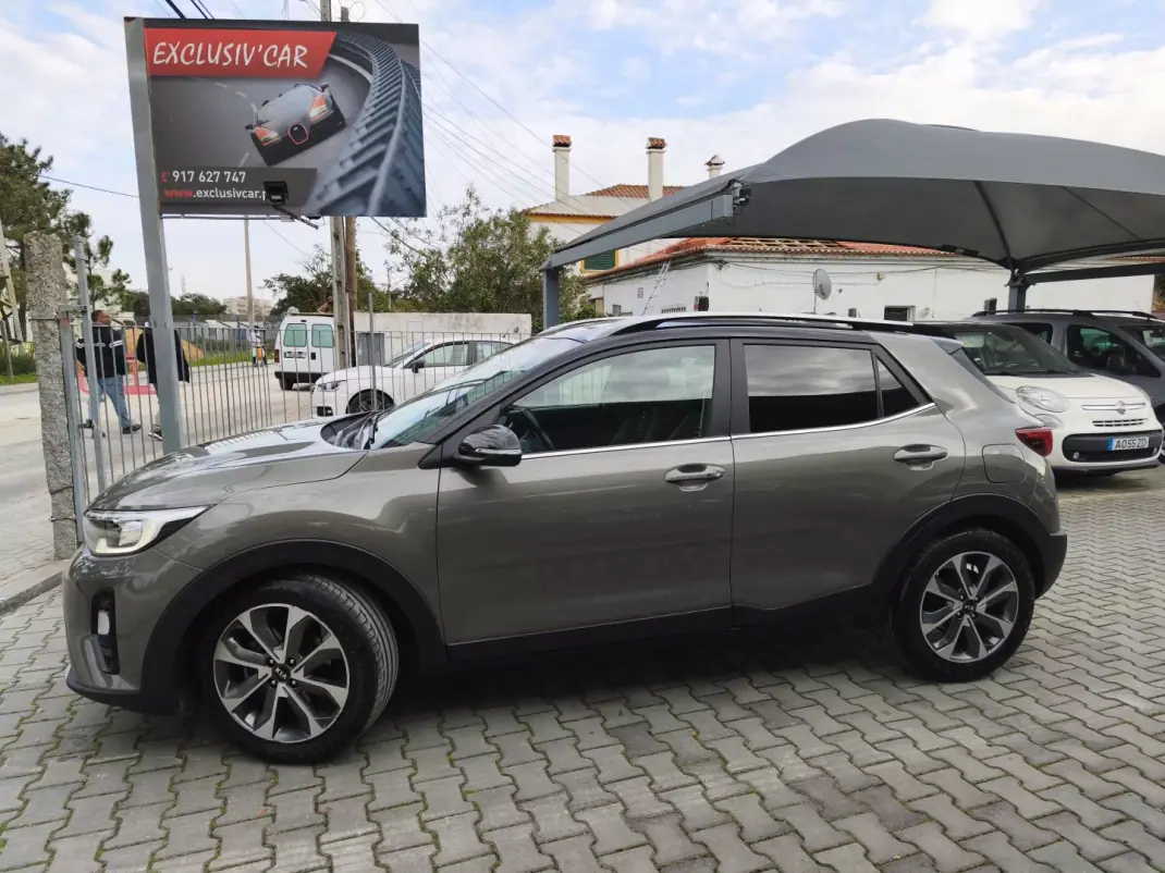 Kia Stonic 2019 - 15900 EUR, 32000 km - AUTO.MOTO.pt - 32000km - foto 2 de 15