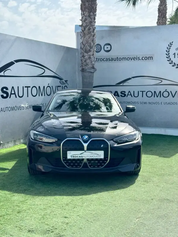BMW i4 2022 - 34500 EUR, 141612 km - AUTO.MOTO.pt - 141612km - foto 9 de 45