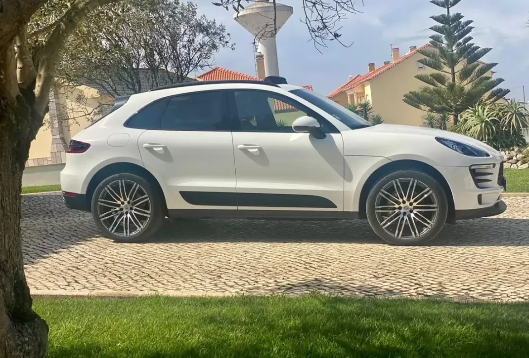 Porsche Macan 2017 - 60900 EUR, 83500 km - AUTO.MOTO.pt - 83500km - foto 3 de 20
