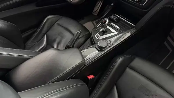 BMW M4 2015 - 59990 EUR, 79537 km - AUTO.MOTO.pt - 79537km - foto 29 de 37