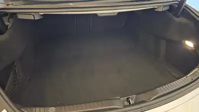 Mercedes-Benz C 220 2018 - 29900 EUR, 179960 km - AUTO.MOTO.pt - 179960km - foto 25 de 62