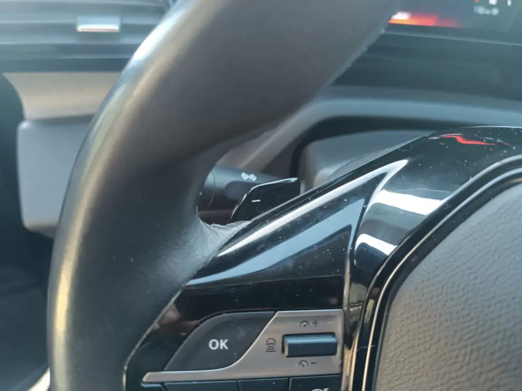 Peugeot 308 SW 2022 - 18900 EUR, 84822 km - AUTO.MOTO.pt - 84822km - foto 14 de 39