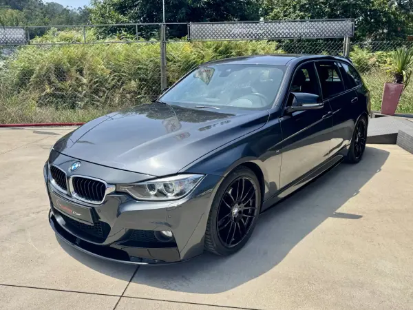 BMW 320 2013 - 16999 EUR, 170000 km - AUTO.MOTO.pt - 170000km - foto 11 de 24