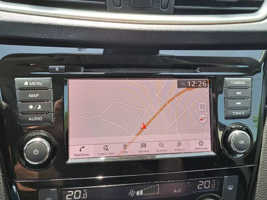 Nissan Qashqai 2019 - 18750 EUR, 92563 km - 92563km - foto 39 de 50